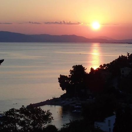 ¨Με θέα το ηλιοβασίλεμα¨ Βίλα Άφησσος Εξωτερικό φωτογραφία